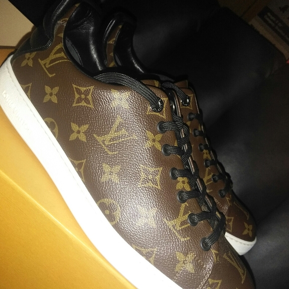 Louis Vuitton Shoes Mens - Picture 7 of 8